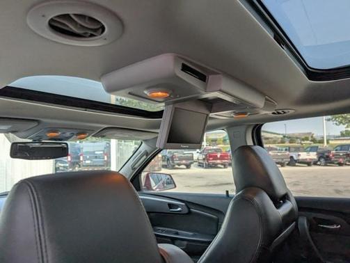 2012 Chevrolet Traverse 2LT