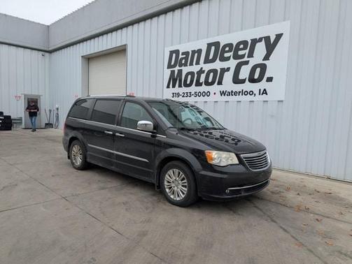 2013 Chrysler Town & Country Limited