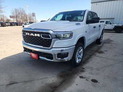 Bright White Clearcoat 2026 RAM 1500 Big Horn