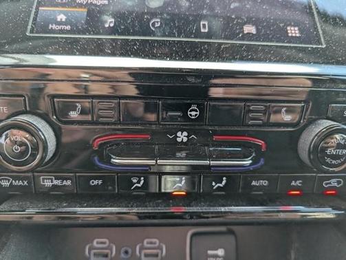 2021 Jeep Grand Cherokee L Laredo
