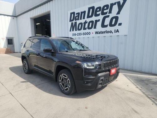Diamond Black 2026 Jeep Cherokee LAREDO/LIMITED