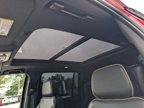Cayenne Red Tintcoat 2021 GMC Yukon XL SLT