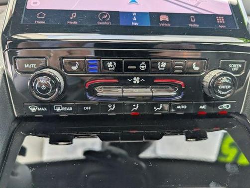Metallic 2025 Jeep Grand Cherokee L Limited