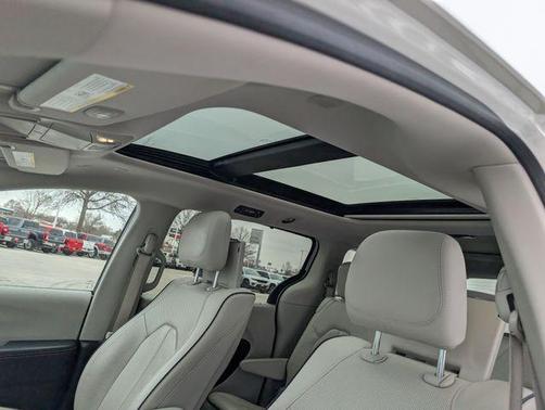 2021 Chrysler Pacifica Limited