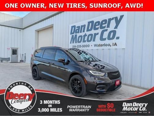 2023 Chrysler Pacifica Touring-L