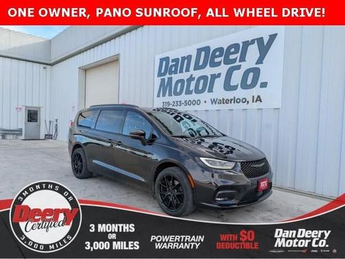 2023 Chrysler Pacifica Touring-L