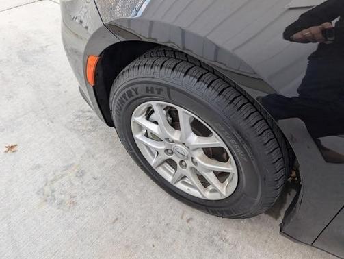 2024 Chrysler Pacifica Touring-L