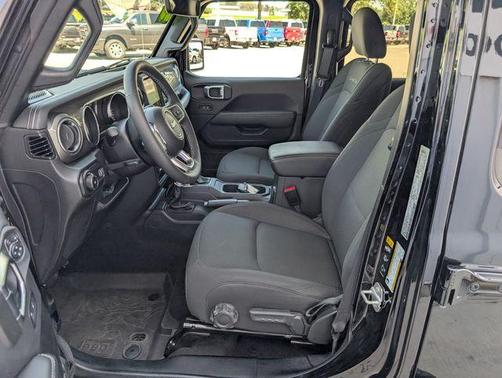 Black Clearcoat 2023 Jeep Wrangler Sahara