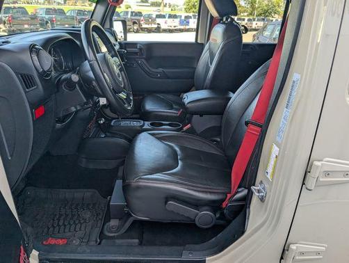 Gobi Clearcoat 2017 Jeep Wrangler Unlimited Rubicon