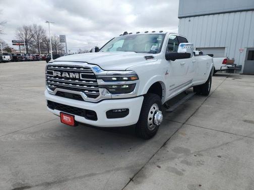 Bright White Clearcoat 2026 RAM 3500 Limited
