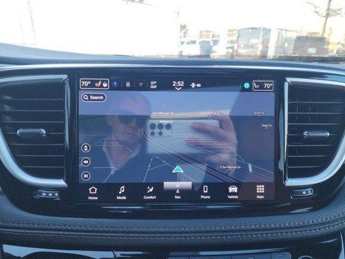 2026 Chrysler Pacifica Pinnacle