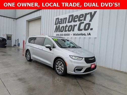 2023 Chrysler Pacifica Hybrid Pinnacle