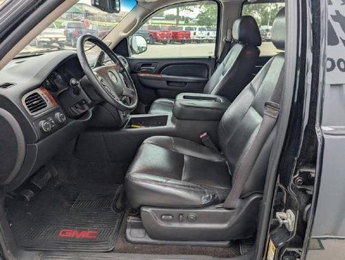 Onyx Black 2014 GMC Yukon SLT