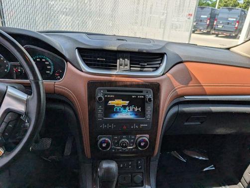 Siren Red Tintcoat 2016 Chevrolet Traverse LTZ