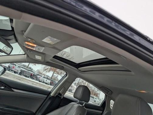 2016 Honda Civic Touring