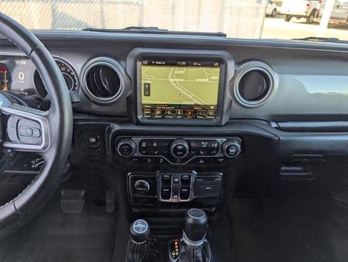 2022 Jeep Gladiator Overland