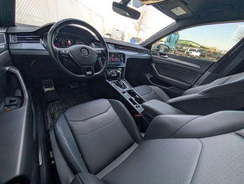 Pure White 2019 Volkswagen Arteon 2.0T SE R-Line