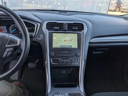 2020 Ford Fusion Hybrid SE
