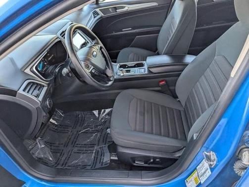 2020 Ford Fusion Hybrid SE