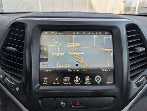 Diamond Black 2018 Jeep Cherokee Trailhawk