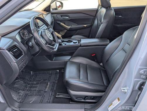 Boulder Gray Pearl 2023 Nissan Rogue SL