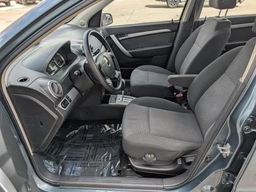 2011 Chevrolet Aveo LT