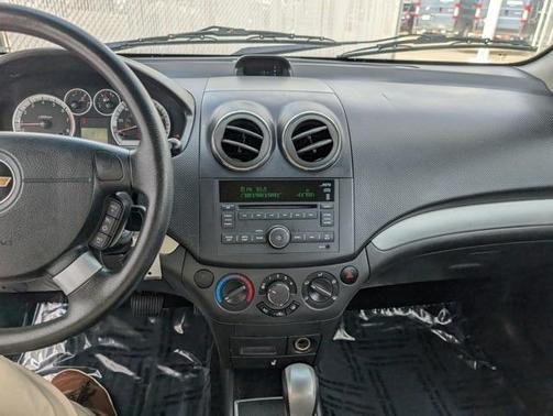 2011 Chevrolet Aveo LT