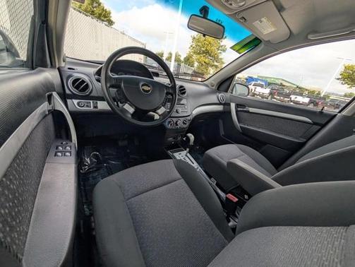 2011 Chevrolet Aveo LT