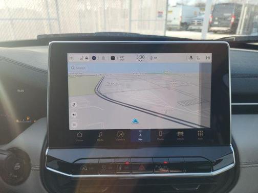 Silver Zynith 2026 Jeep Compass Limited