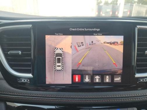 2026 Chrysler Pacifica Pinnacle