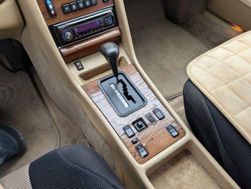 Silver 1991 Mercedes-Benz S-Class 350SDL