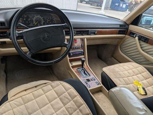 Silver 1991 Mercedes-Benz S-Class 350SDL