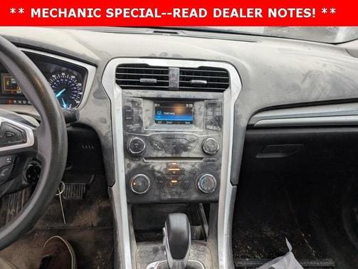 2015 Ford Fusion SE