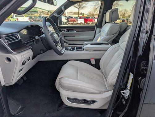 Diamond Black 2025 Jeep Grand Wagoneer Base