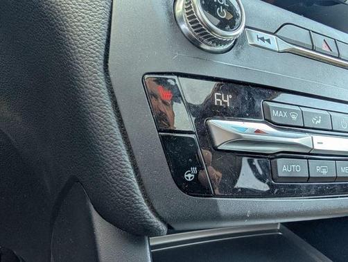 Magnetic 2020 Ford Explorer XLT