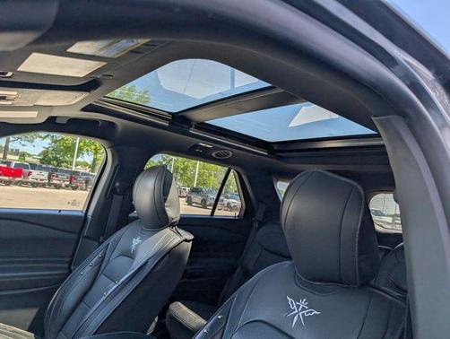 Magnetic 2020 Ford Explorer XLT