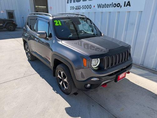 Granite Crystal Clearcoat Metallic 2021 Jeep Renegade Trailhawk