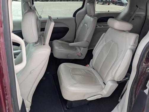 2019 Chrysler Pacifica Touring-L Plus