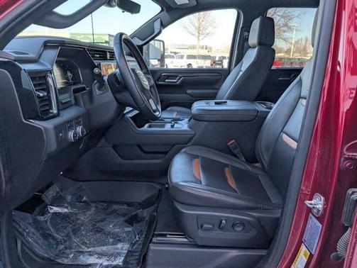 2025 GMC Sierra 2500 AT4