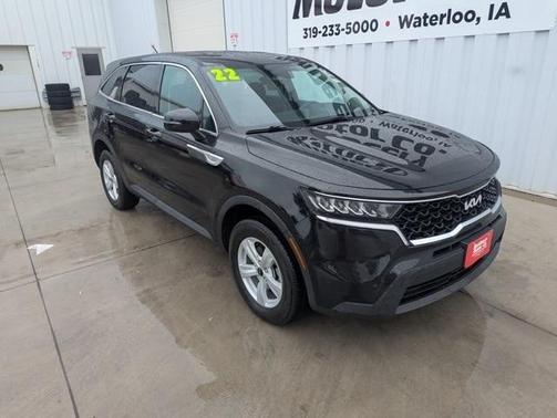 2022 Kia Sorento LX