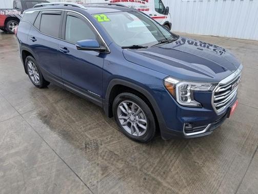 2022 GMC Terrain SLT