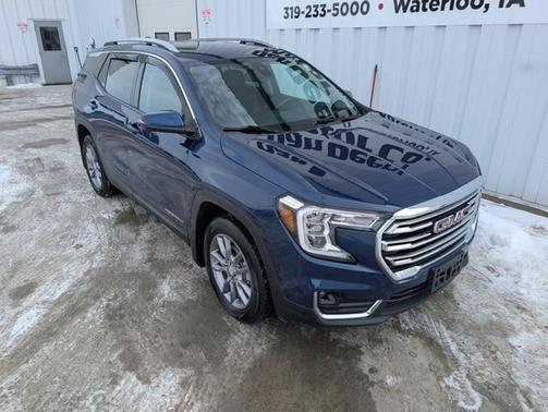 2022 GMC Terrain SLT