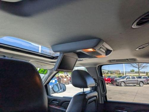 Summit White 2013 Chevrolet Tahoe LTZ