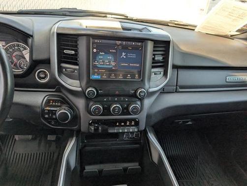 Bright White Clearcoat 2023 RAM 1500 Big Horn