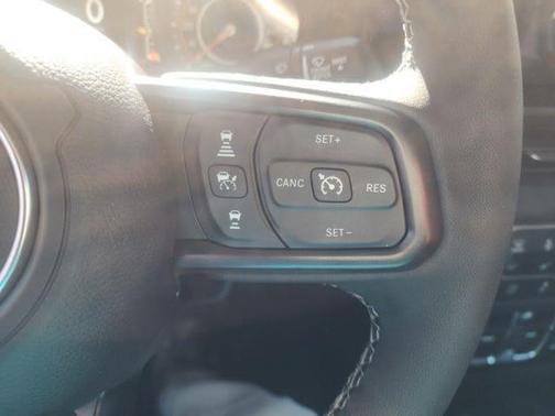 Anvil Clearcoat 2026 Jeep Gladiator Sport