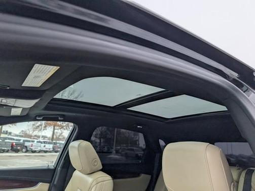 2019 Cadillac XT5 Premium Luxury