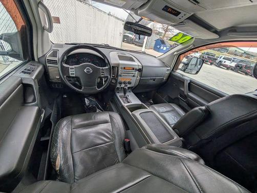 Galaxy 2006 Nissan Titan LE Crew Cab