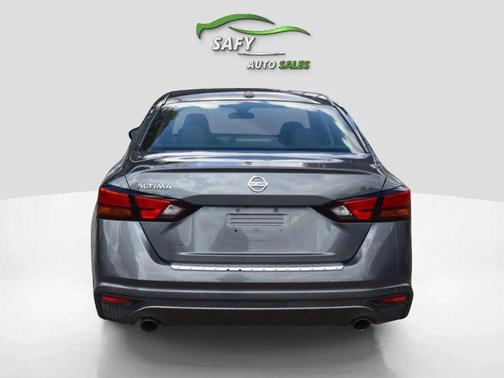 2020 Nissan Altima SR FWD