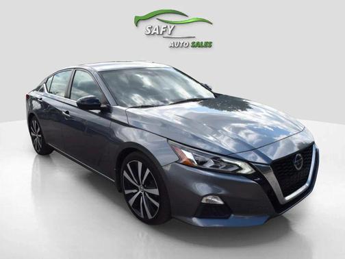 2020 Nissan Altima SR FWD