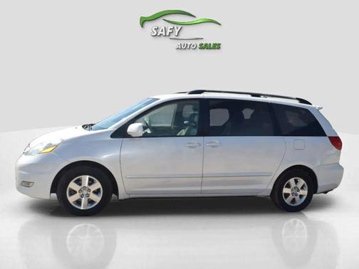 2007 Toyota Sienna XLE